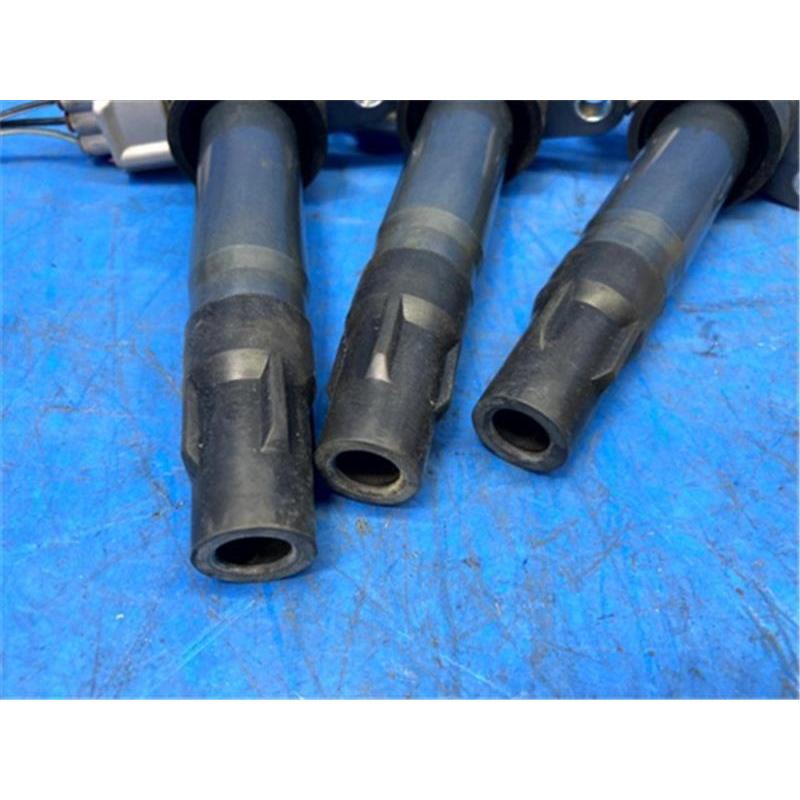 【モコ吉】 日産 純正 モコ 《 MG22S 》 イグニッションコイル P82100