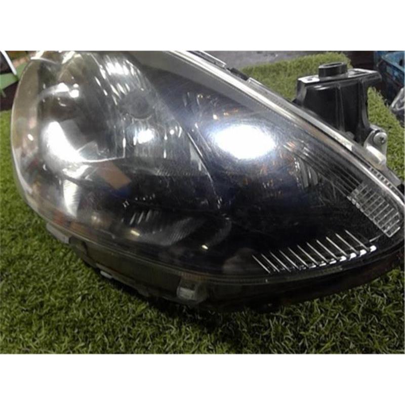 マツダ・デミオヘッドライト左右 マツダ 純正 デミオ 《 DE3FS 》 右ヘッドライト P90100