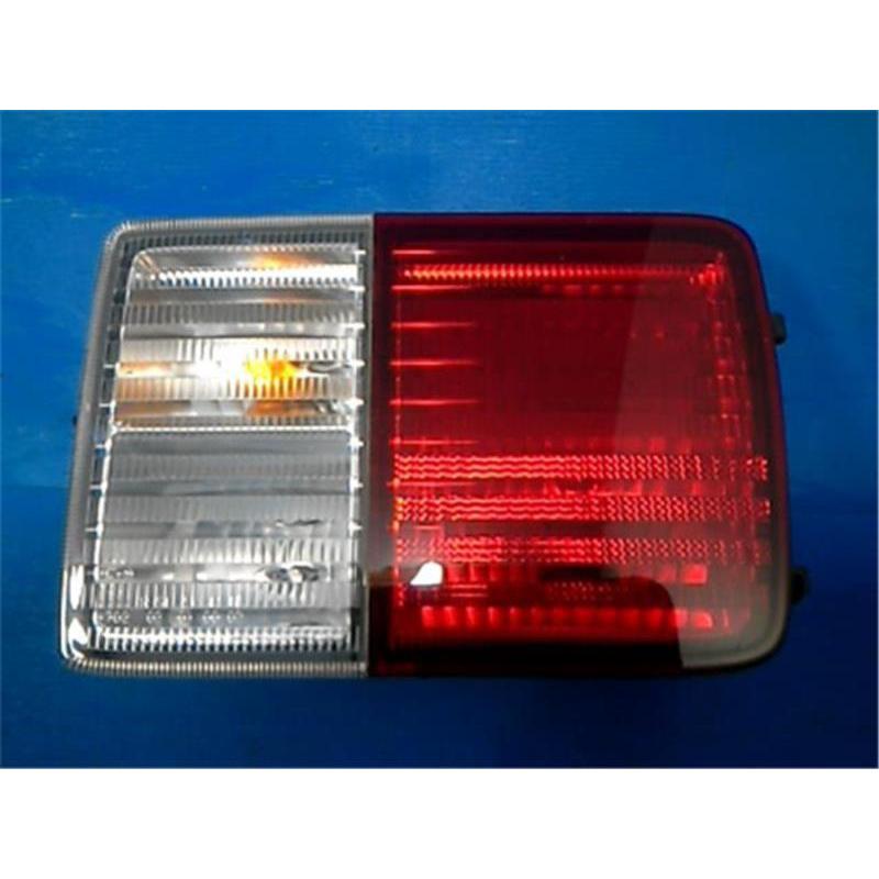 スズキ 純正 エブリィ 《 DA17V 》 右テールランプ P90100-25000185