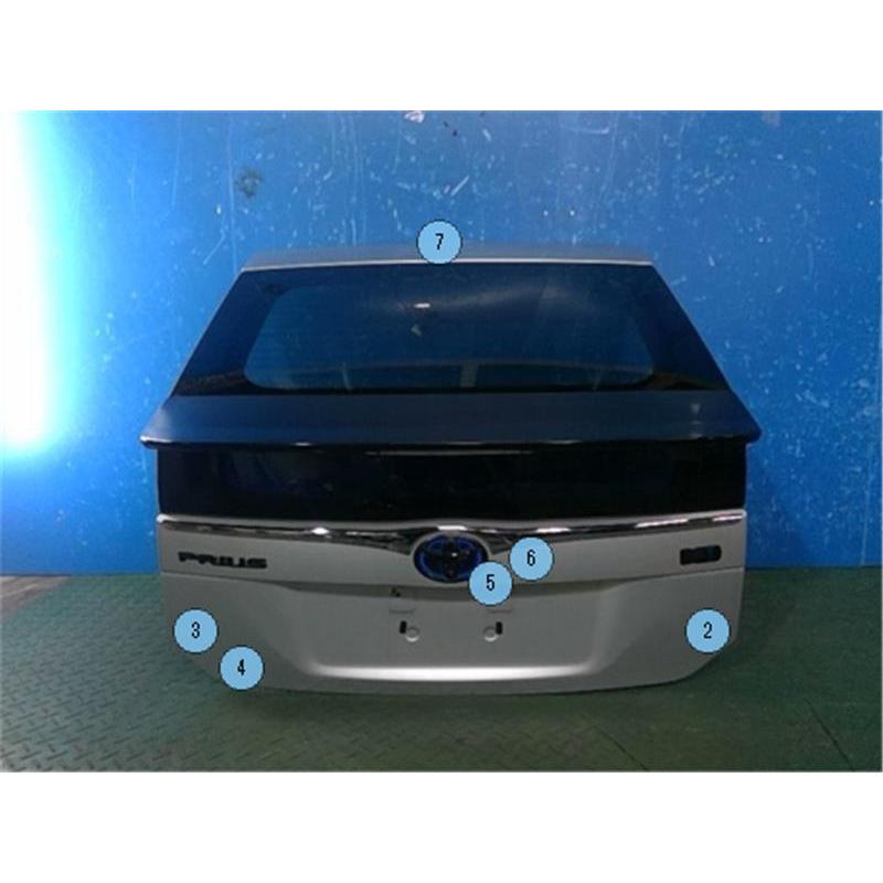 トヨタ 純正 プリウス 《 ZVW30 》 バックドア 67005-47172 P90100