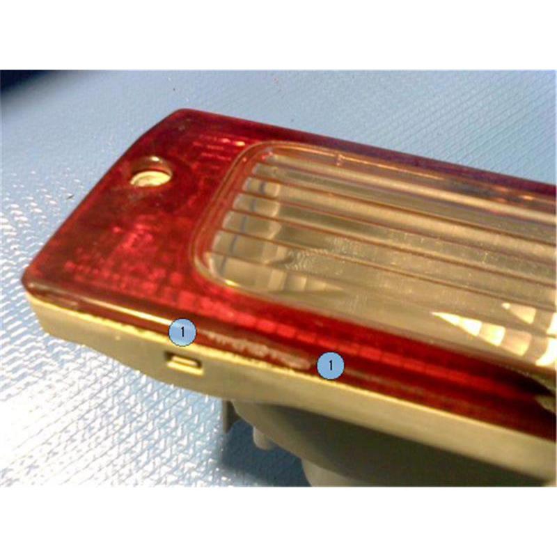 ダイハツ 純正 ハイゼット 《 S320V 》 右テールランプ P90200