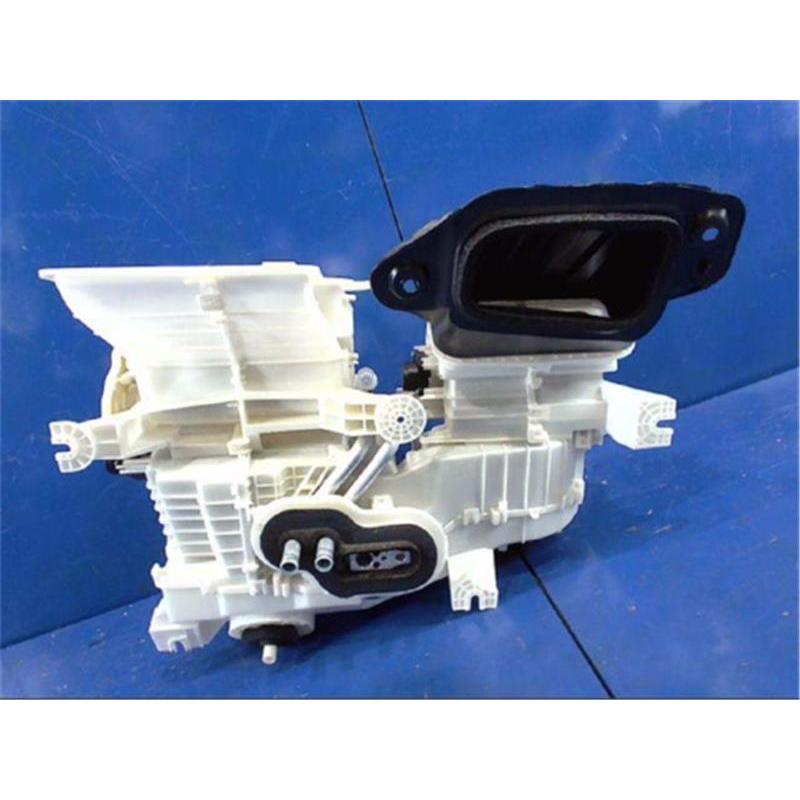 日産 純正 デイズ 《 B21W 》 ヒーターユニットケース 27011 日産 純正 デイズ 《 B21W 》 ヒーターユニットケース 27011