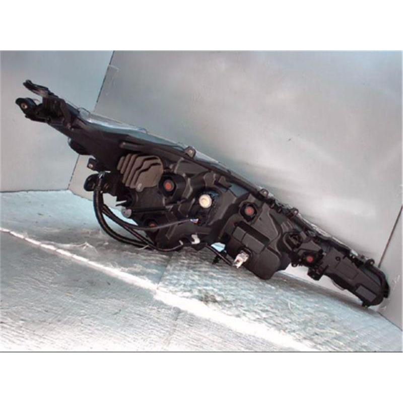 トヨタ 純正 カローラ 《 ZWE219 》 左ヘッドライト 81106-12N40 P90700-25013473の画像