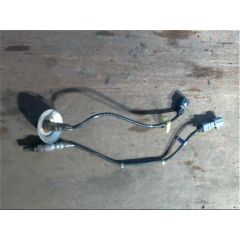 トヨタ 純正 アクア 《 NHP10 》 O2センサー P90800-21000499
