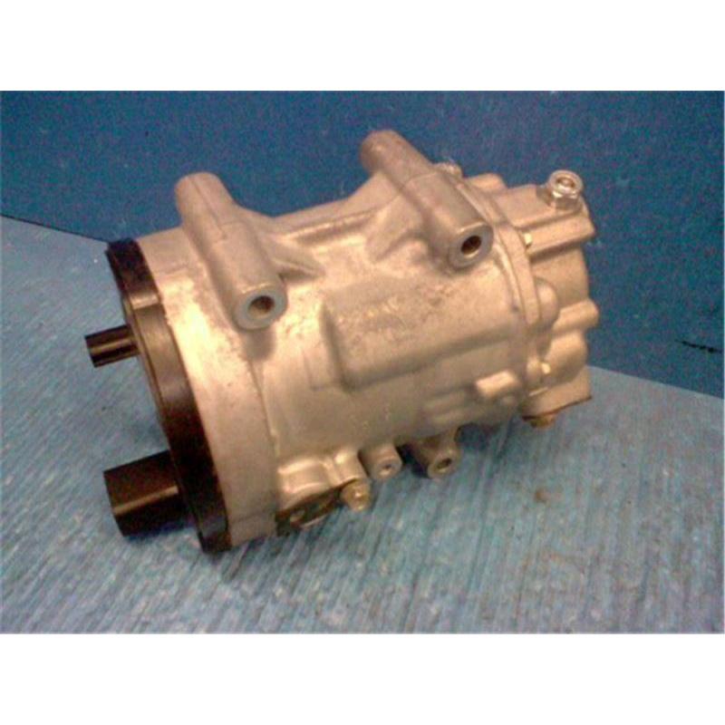 トヨタ純正新品 電動エアコンコンプレッサ－ プリウス用