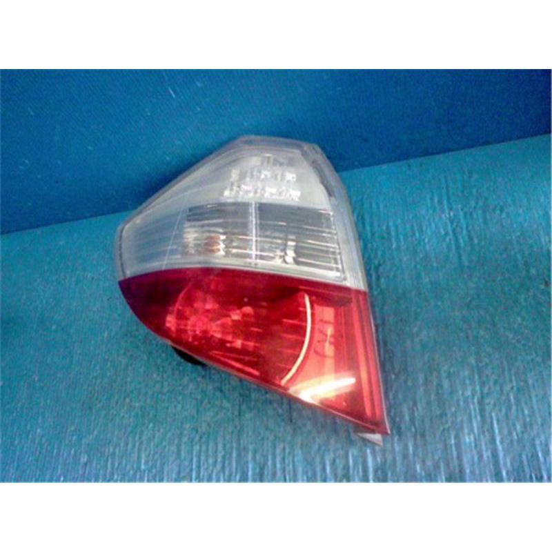ホンダ 純正 フィット 《 GE8 》 左テールランプ P91100-22002277