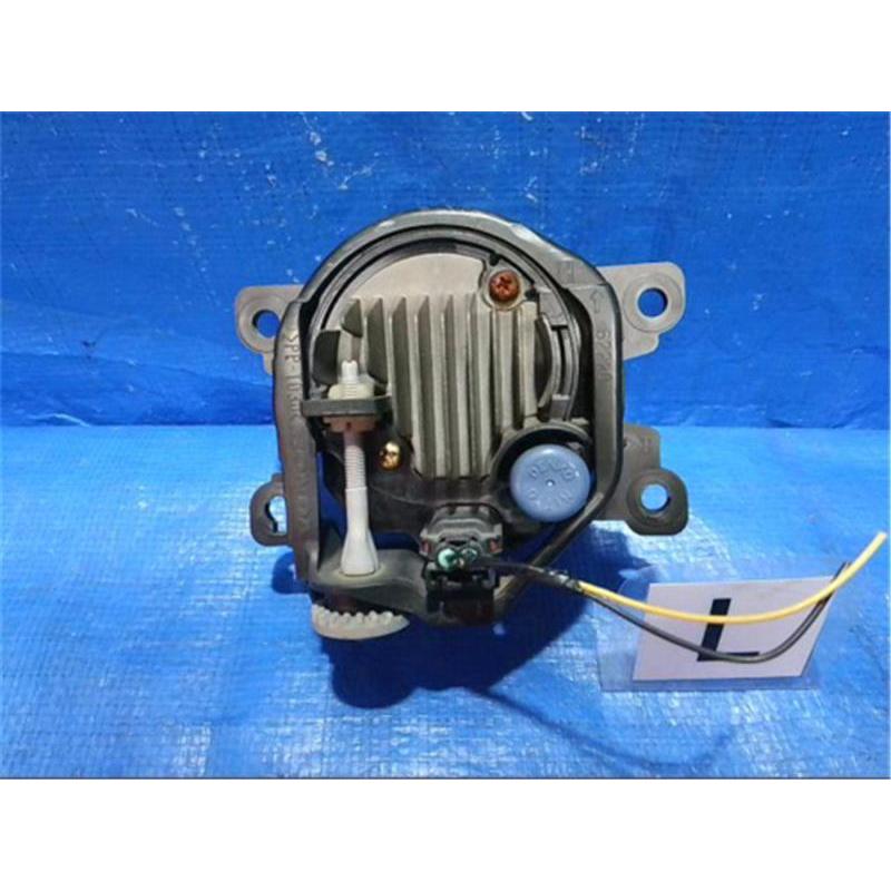 ホンダ 純正 N-ONE 《 JG1 》 左フォグライト 33950-TY0-J01