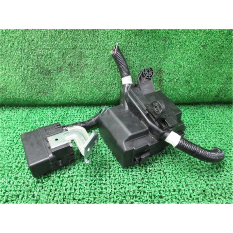 三菱 純正 eKクロス 《 B34W 》 ヒューズボックス P91500-23005838｜ngp-parts-o-store｜02