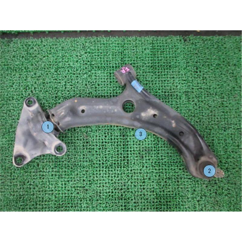 ホンダ 純正 フィット 《 GE8 》 右フロントロアアーム 51350-TF0-030