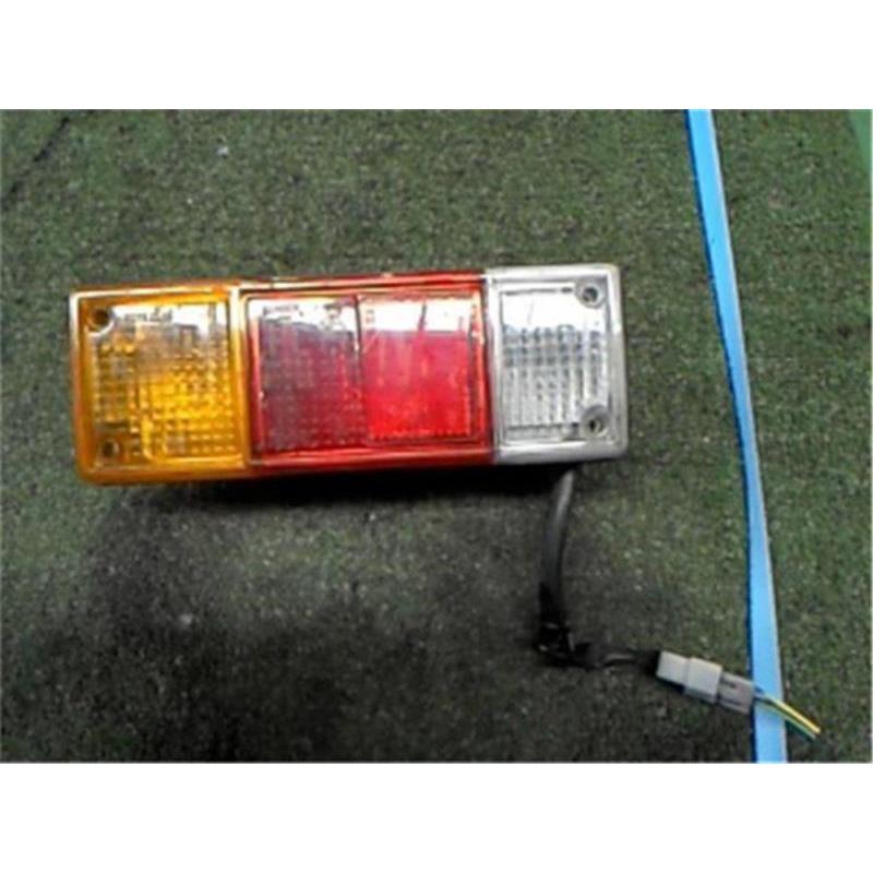 LP ボンゴ 箱無し マツダ 純正 ボンゴ 《 SLP2T 》 左テールランプ P91600