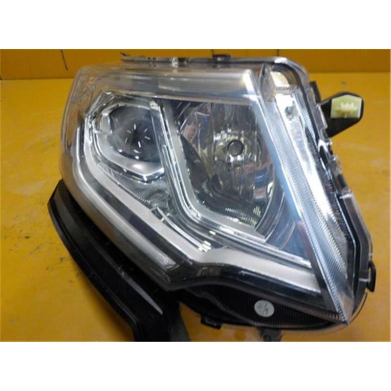 ホンダ 純正 ステップワゴン 《 RP1 》 右ヘッドライト 33100 ホンダ 純正 ステップワゴン 《 RP1 》 右ヘッドライト 33100