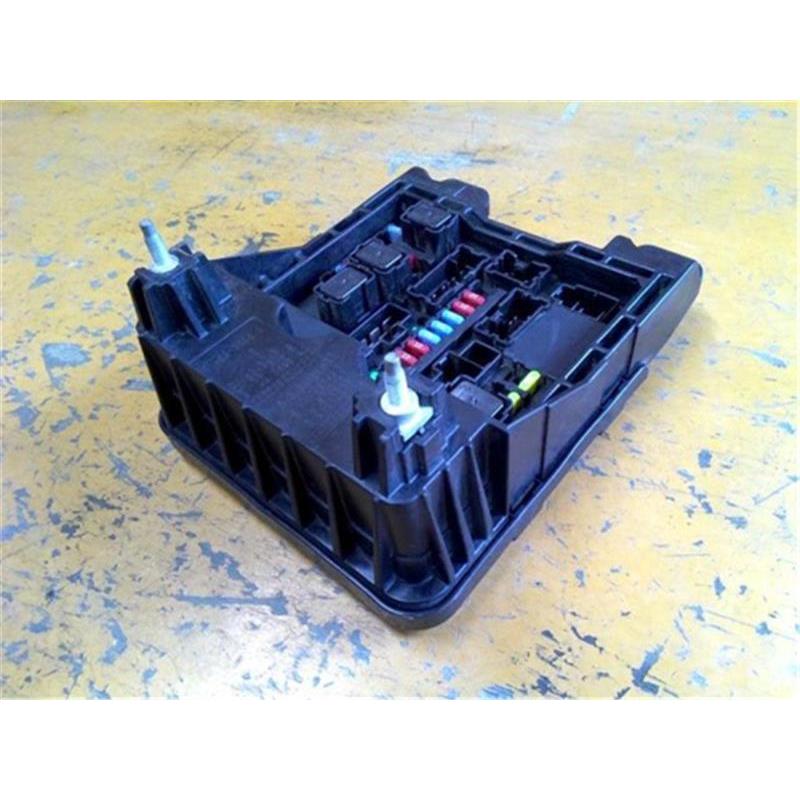 日産UD 純正 アトラス 《 SQ1F24 》 ヒューズボックス 284B6