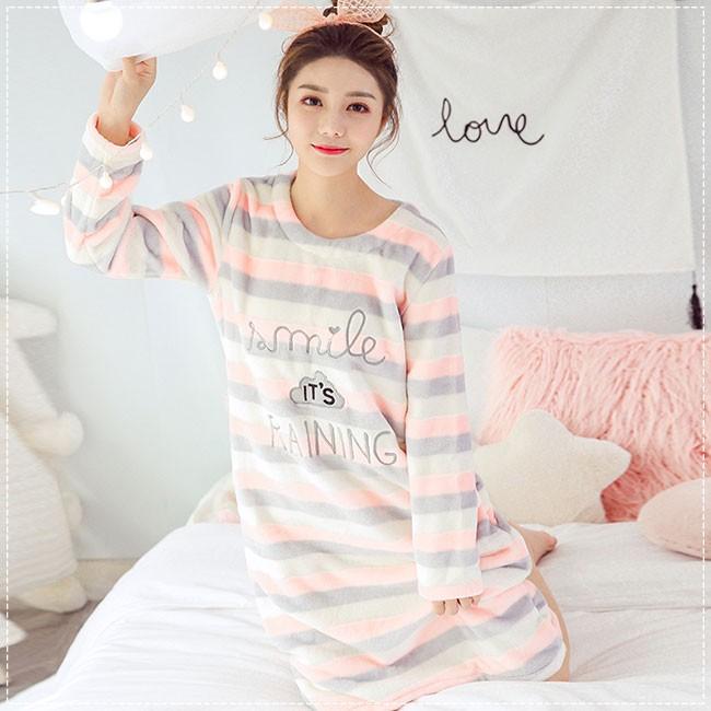 最安値で ルームワンピース レディース ネグリジェ パジャマ ボーダー柄 ロング丈 もこもこ ふわふわ 暖かい 可愛い 部屋着 寝間着 長袖 大きいサイズ Dprd Jatimprov Go Id