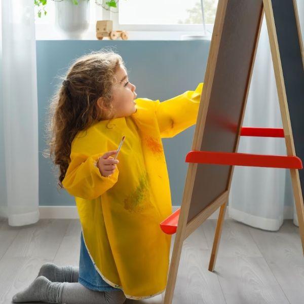 IKEA イケア MALA モーラ イーゼル ソフトウッドの画像