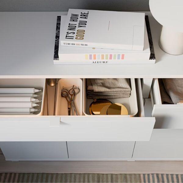 【組み立て済み！人気のIKEA！】サイドボード VIHALS ヴィーハルス 140x37x75 cm イケア（IKEA） VIHALS ヴィーハルス サイドボード140x37x75 cm
