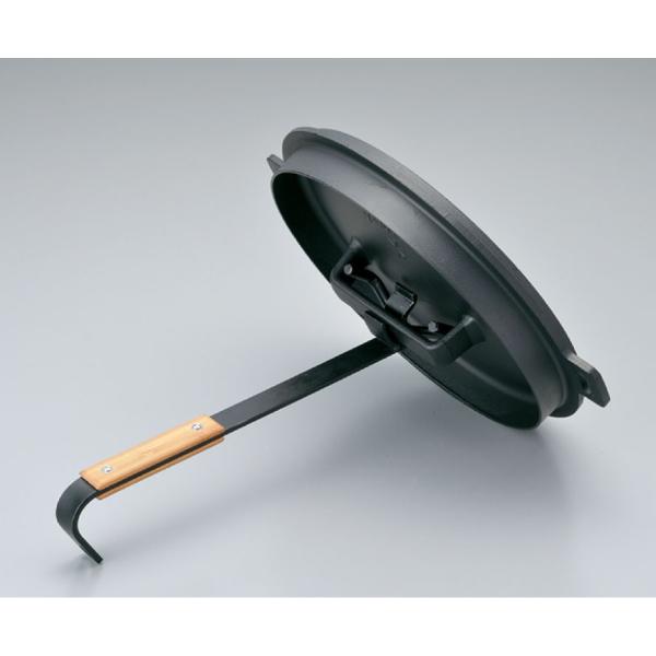 【新品未使用】スノーピークダッチオーブン 26cm リフター収納ケースセット売り 新品未使用】スノーピークダッチオーブン 26cm リフター収納