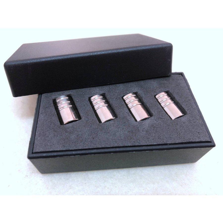 超人気 専門店 送料無料 33 M Bmw用 4個セット 車のタイヤバルブキャップカバー シルバー エアバルブキャップ ホイール アルミ製