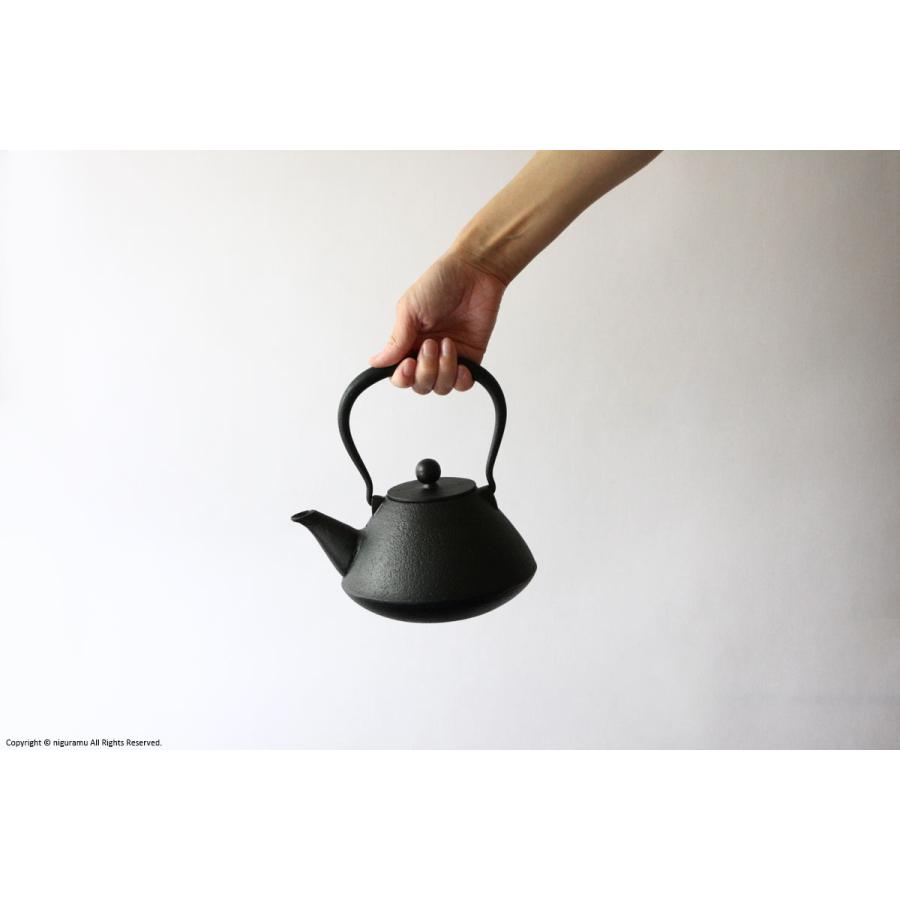 鉄瓶・末広 [ 小笠原陸兆 / 小笠原鋳造所 ] : niguramu - 通販 - Yahoo