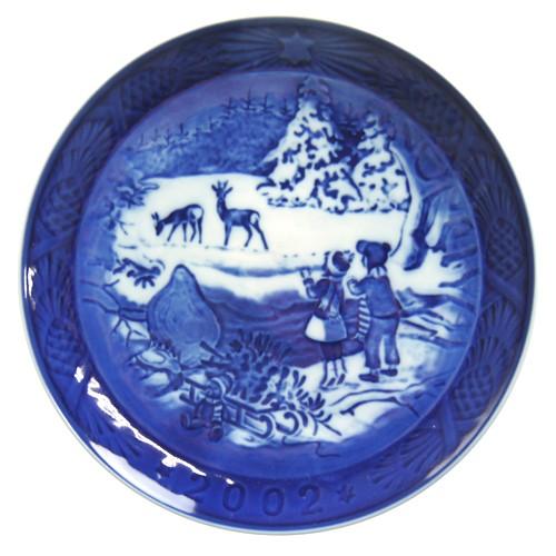 並行輸入品 箱無し / ロイヤルコペンハーゲン 2002年 イヤープレート -Winter in the Forest-