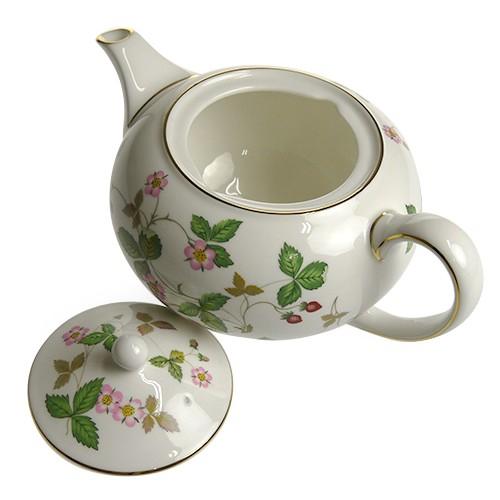 WEDGWOOD（ウェッジウッド） 並行輸入品 ワイルドストロベリー