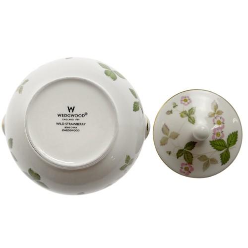 WEDGWOOD（ウェッジウッド） 並行輸入品 ワイルドストロベリー