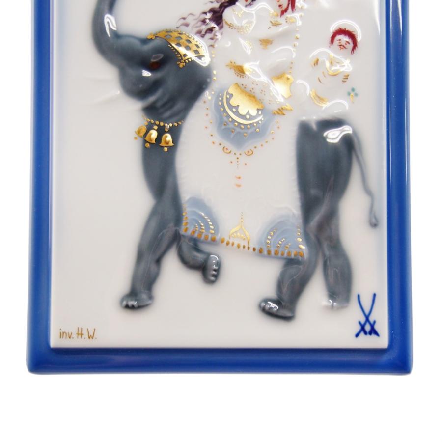 並行輸入品 マイセン 陶画 千夜一夜 象に乗る王様と王妃 930010/9P311(931077/95N60)の画像