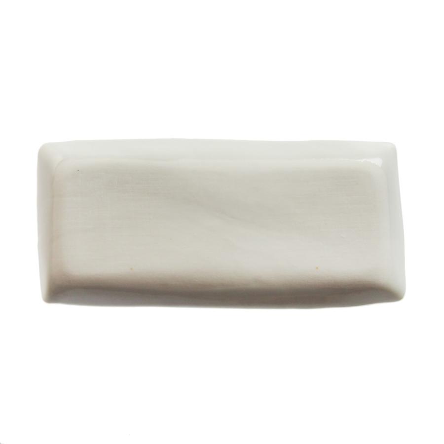 内村七生 白猫 長角豆皿 (眠り) 爆買 : 輸入ブランド洋食器専門店2本の