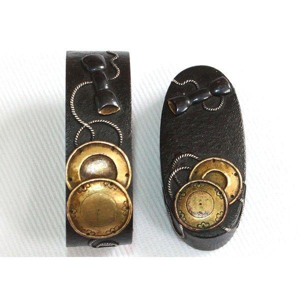 縁頭、銅地台に金着せ布目模様、 縁頭、銅地台に