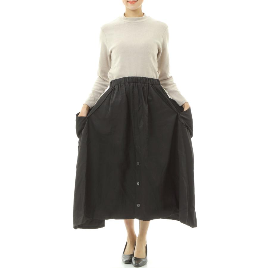 スカートのボタンを留めてパンツにもなる3Wayワッシャースカート