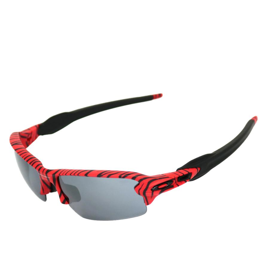 オークリー Oakley サングラス Flak 2．0（Low Bridge Fit） Red Tiger OO9271-5161