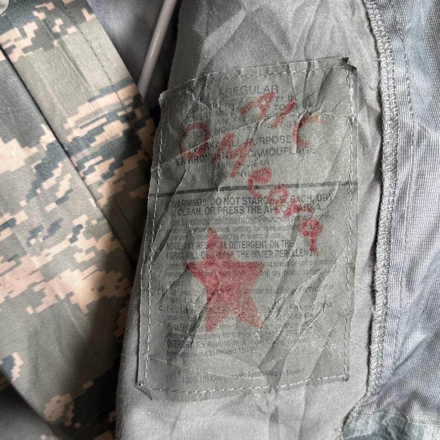 USA古着 ミリタリージャケット GORE-TEX ゴアテックスパーカー USA古着 ミリタリージャケット GORE-TEX ゴアテックスパーカー