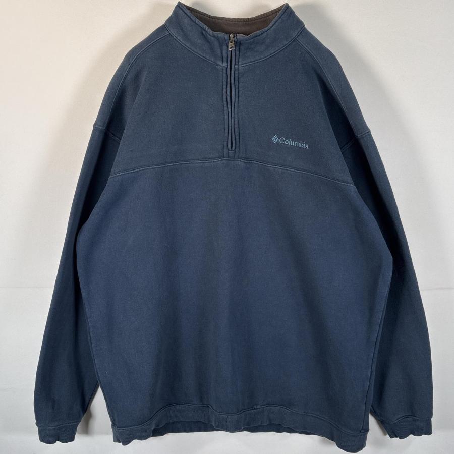 Columbia（コロンビア） 古着 スウェット ハーフジップ ワンポイント 