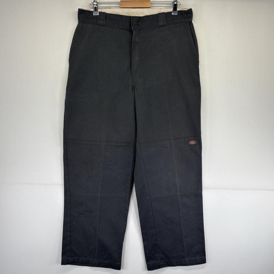 ３枚ディッキーズ　ブラックチノパン　ビックサイズパンツ　古着W46 L32 Dickies（ディッキーズ） 古着 ワークパンツ ダブルニー チノパン ワン