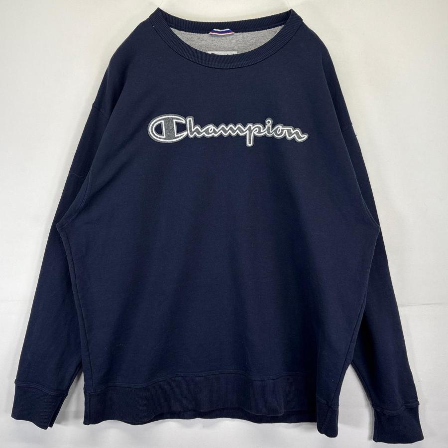Champion（チャンピオン） 古着 スウェット ビッグロゴ 刺繍 クルー 