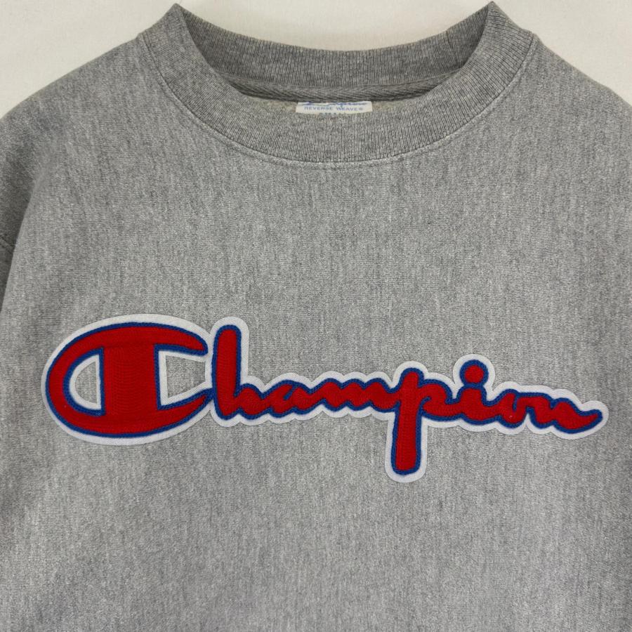 Champion（チャンピオン） 古着 スウェット リバースウィーブ ロゴ入り