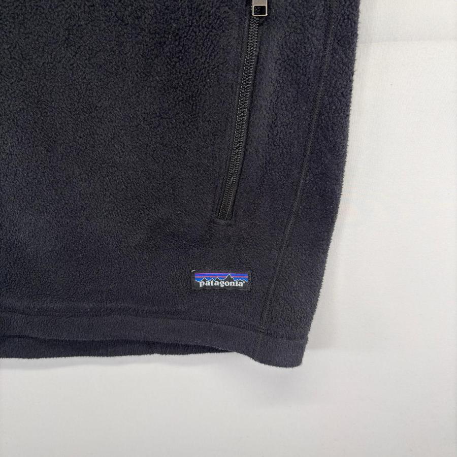 patagonia（パタゴニア） 古着 フリース ベスト フルジップ 刺繍