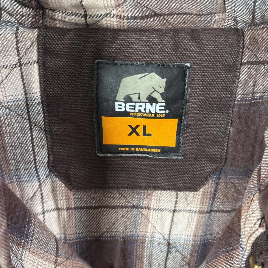 USA古着 BERNE ダック ワークジャケット 中綿入り 裏地チェック柄 XL