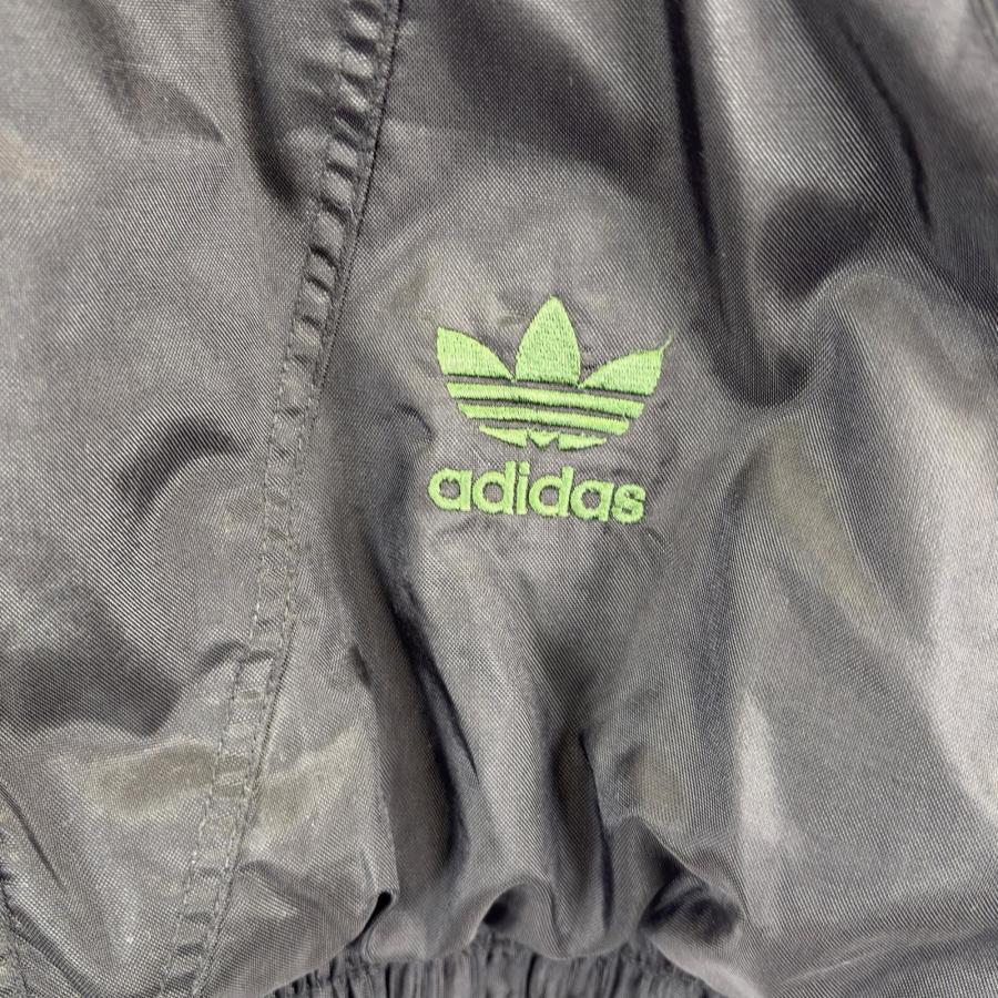 adidas（アディダス） 古着 ナイロンジャケット フルジップ 大きい