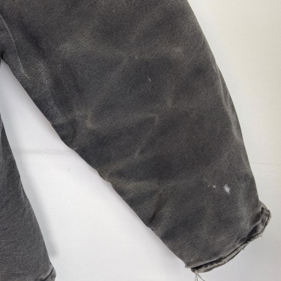 Carhartt（カーハート） 古着 ダック ジャケット 中綿 フルジップ ワン