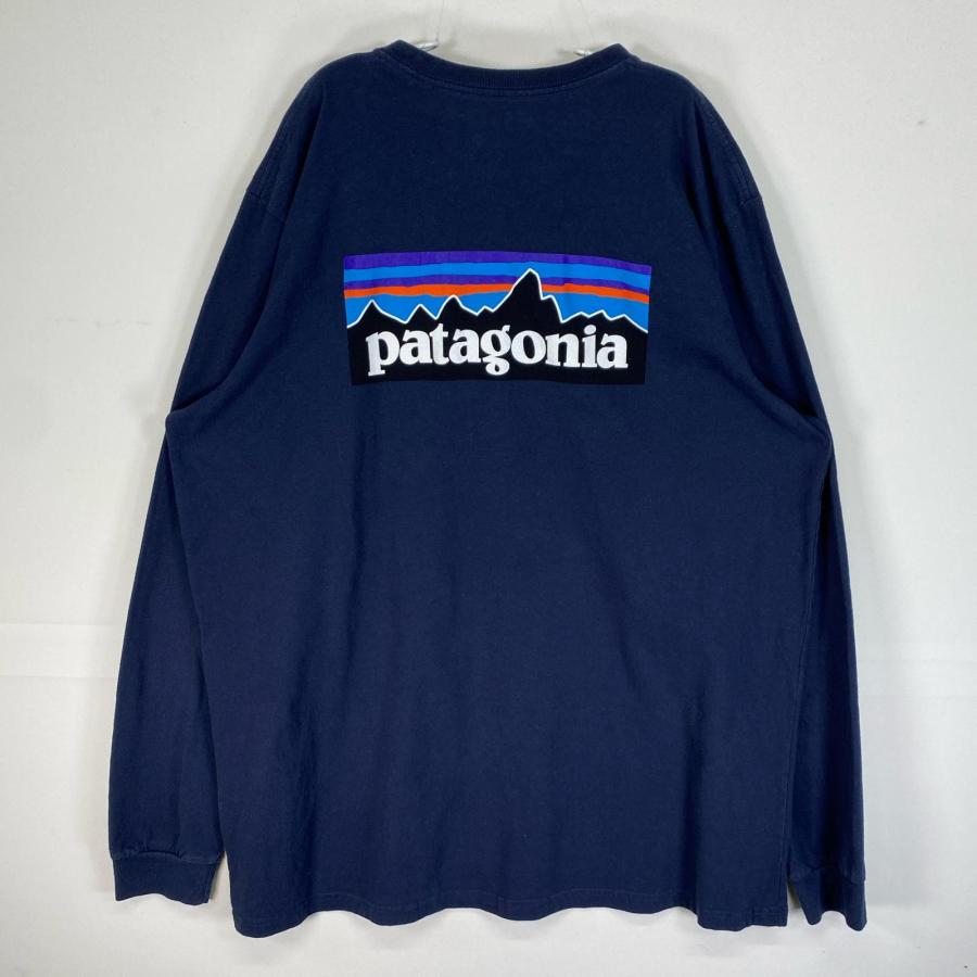 patagonia（パタゴニア） 古着 長袖Tシャツ アウトドア ロゴ 大きい