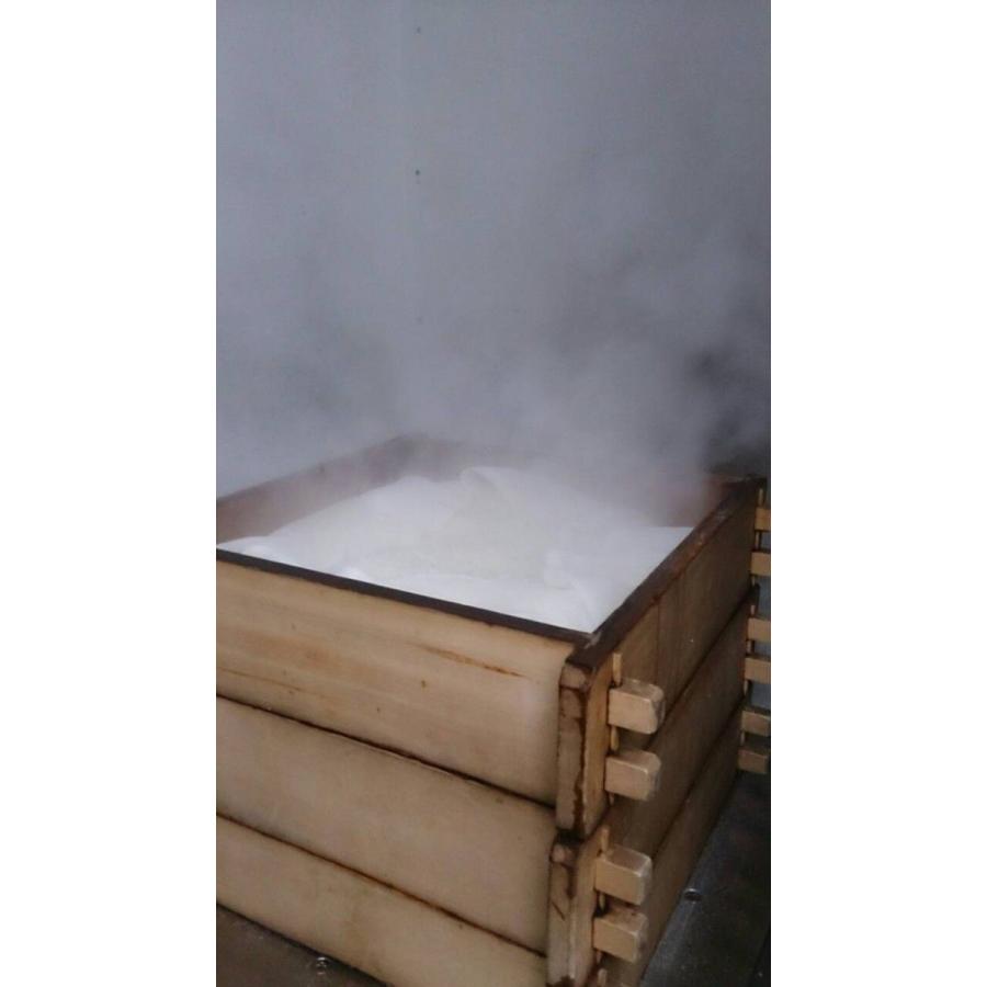 杵つきうるう餅】(うるち米入り）250g入り(4切れ)☆令和7年産国産米100