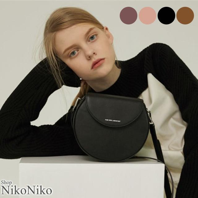 ラウンド型フラップショルダーバッグ 即納 バッグ かばん ラウンド 円 丸 ハーフムーン フラップ ナチュラル トレンド 韓国ファッション レディース 21ssbacn108 Shop Nikoniko 通販 Yahoo ショッピング