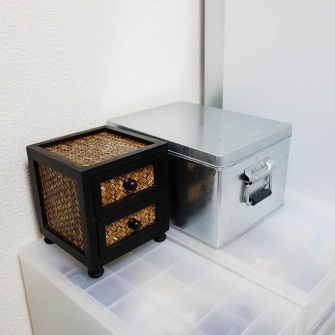 アンティーク調　アジアン家具　小物入れ、CD入れ N-Chai ミニチェスト 2段 卓上 デスク周り 小物入れ おしゃれ チェスト
