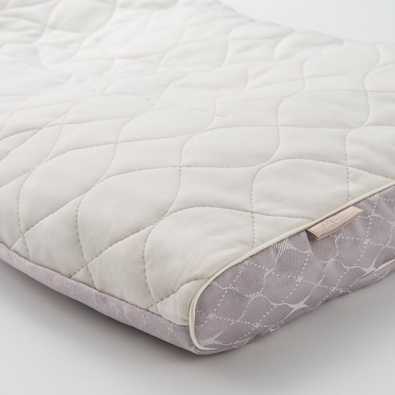 finesmooth 西川 枕 まくら ピロー ファインスムーズ 備長炭パイプ枕