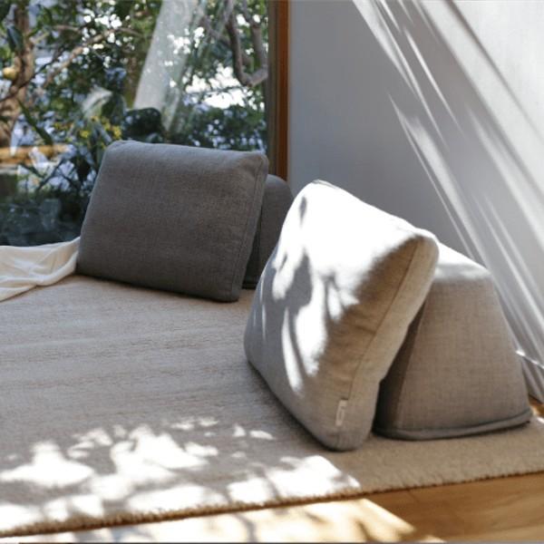 Fumi 無駄のないソファ ベース 一人掛け 二人掛け 1Pカウチ 2P FUM