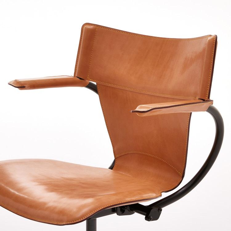 カリモク家具（KARIMOKU FURNITURE） カリモク デスクチェア XT4400