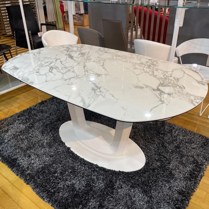 calligaris カリガリス 伸長式ダイニングテーブル ORBITAL calligaris カリガリス 伸長式ダイニングテーブル ORBITAL