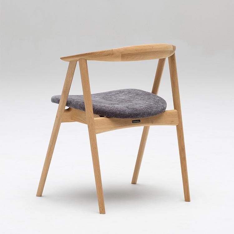 『karimoku』カリモク アームチェア ダイニングチェア 食卓チェア 椅子 カリモク家具（KARIMOKU FURNITURE） カリモク 食堂椅子 肘小 CW76