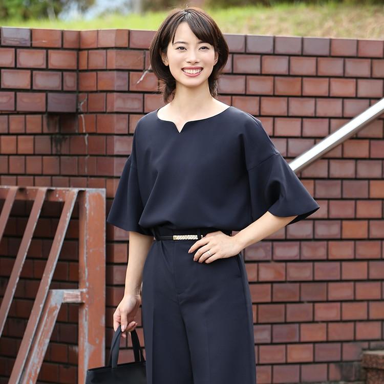 セオリー　日本製　バックファスナー　五分袖ブラウス　ネイビー　フォーマル大人綺麗 Theory - セオリー 日本製 バックファスナー 五分袖ブラウス ネイビー