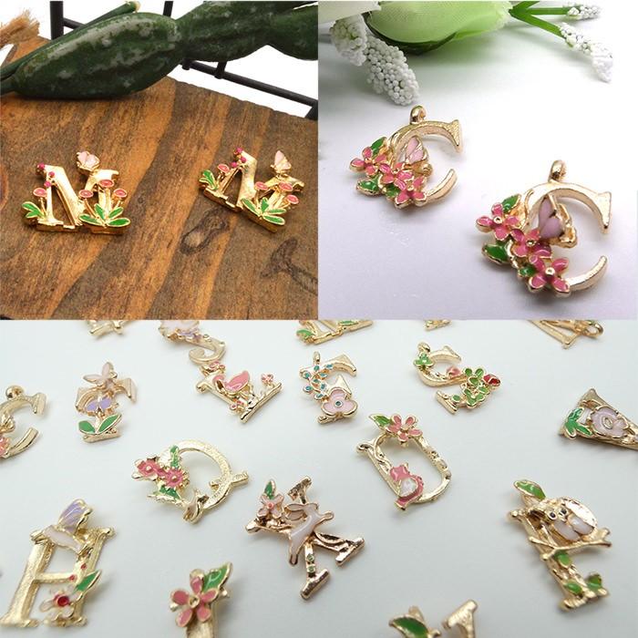 アルファベット 英字 イニシャル チャーム パーツ フラワー 2個セット A M イニシャルチャーム バックチャーム おしゃれ アルファベットチャーム 花 手作り ハ Nn Inicyary アクセサリーパーツnina Yahoo 店 通販 Yahoo ショッピング